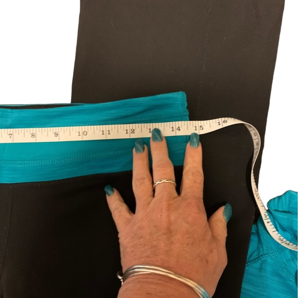 Kirkland Women's Yoga/Workout Outfit. Pants Small. Long Sleeve Zipper Jacket M - Picture 5 of 12